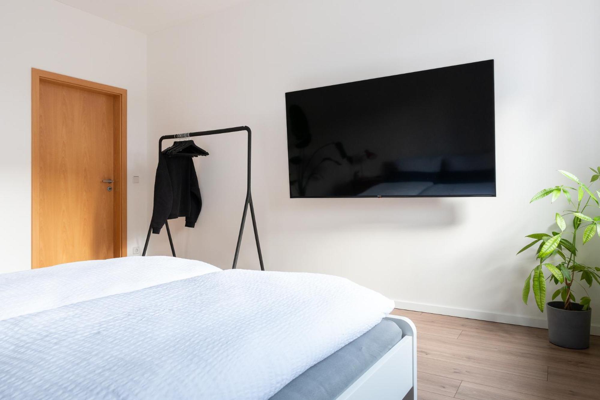 Luxurioeses Apartment, 10Min Innenstadt, Parkplatz Ерфурт Екстериор снимка