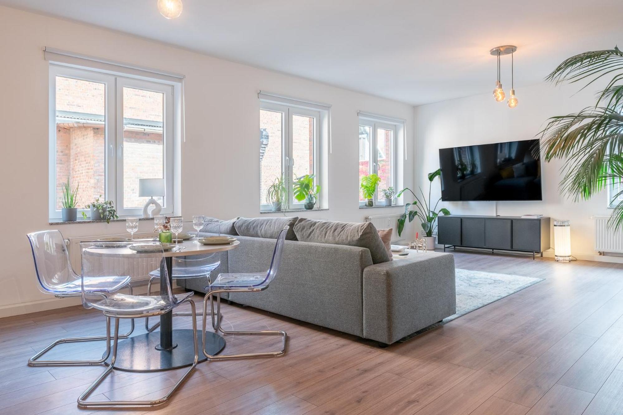 Luxurioeses Apartment, 10Min Innenstadt, Parkplatz Ерфурт Екстериор снимка