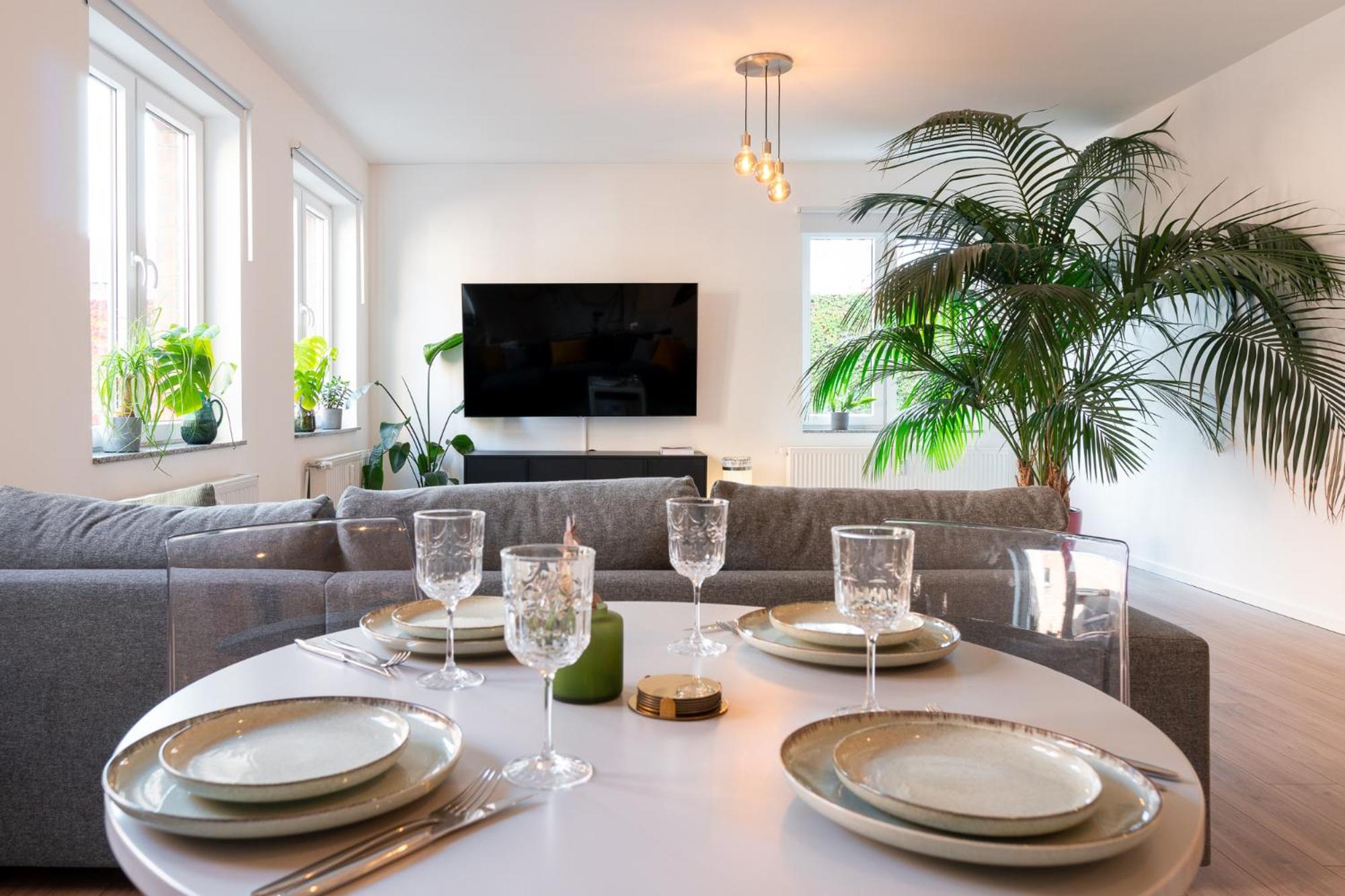 Luxurioeses Apartment, 10Min Innenstadt, Parkplatz Ерфурт Екстериор снимка