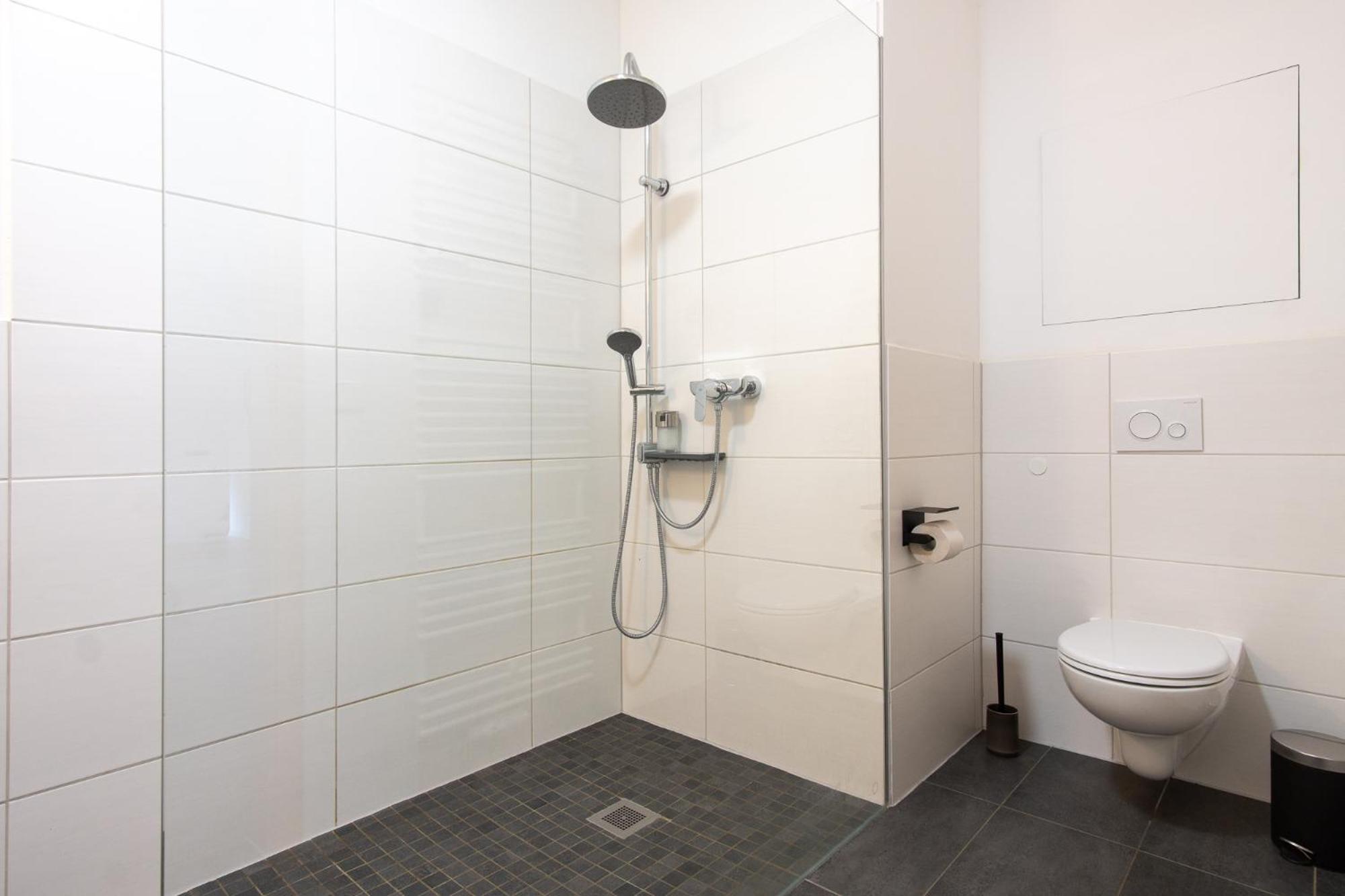 Luxurioeses Apartment, 10Min Innenstadt, Parkplatz Ерфурт Екстериор снимка